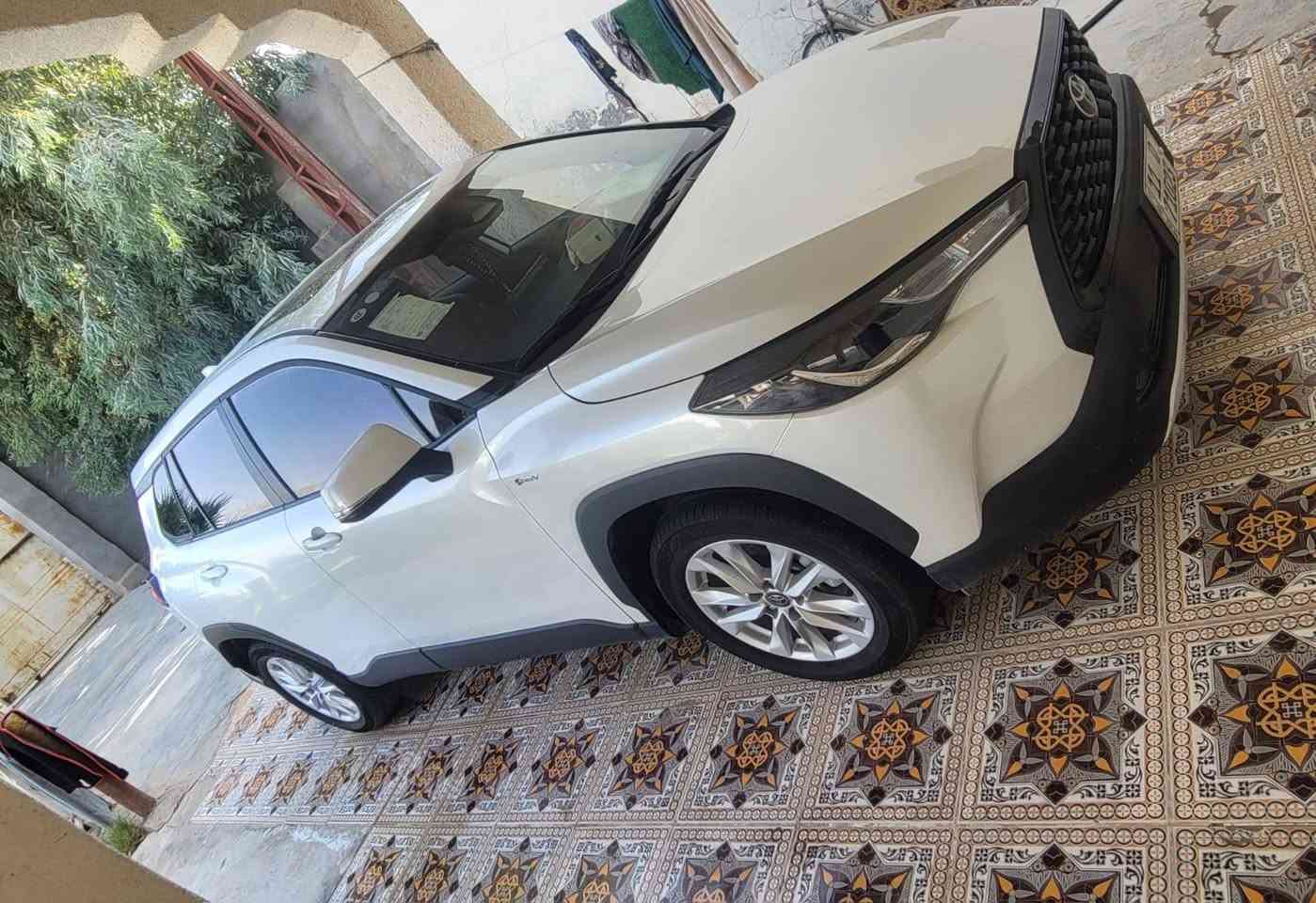 يالله السلام عليكم  كورلا كروس للبيع  موديل ٢٠٢٤ رقم بغداد دولي مكفوله كفاله عامه سعر ١٧٥ وبي مجال قليل للاتصال  ***********٣
