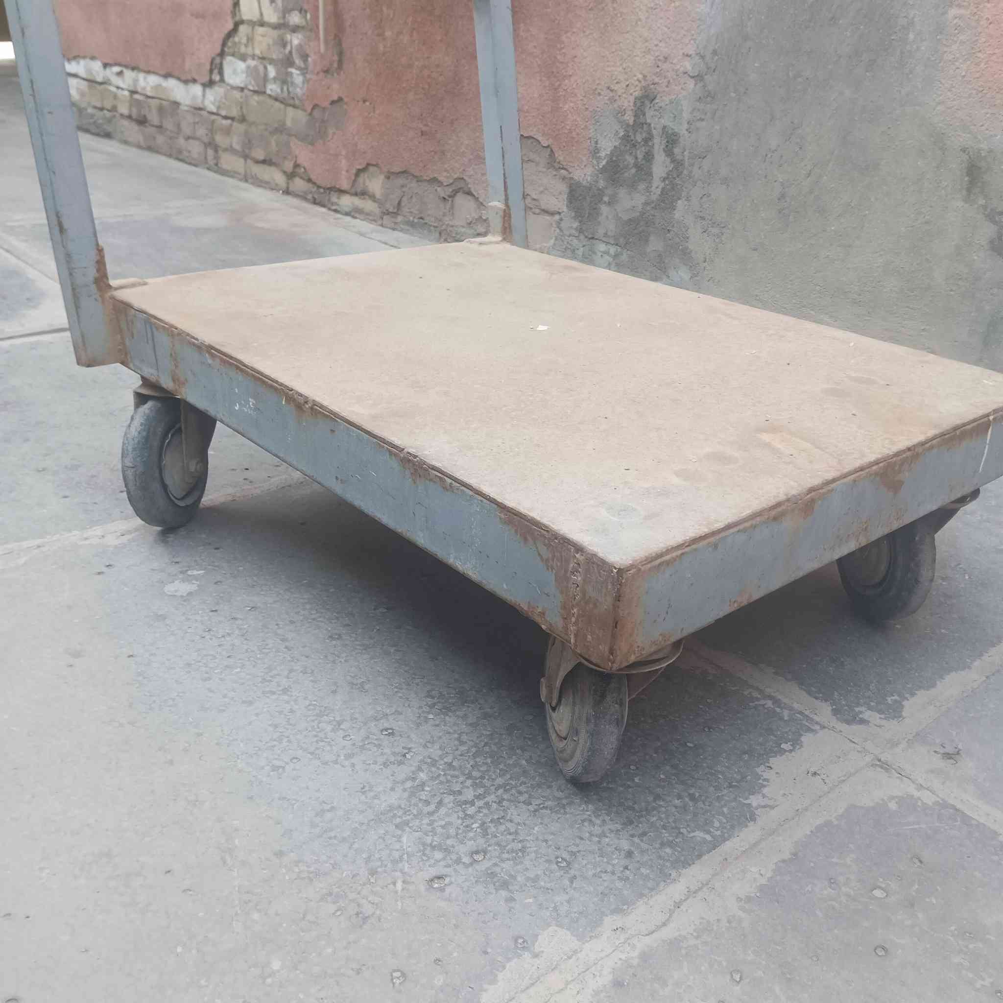 السلام عليكم طباخ و عربانة للبيع العنوان صوب البحمدان


**إذا كنت صاحب هذا الإعلان وتريد حذفه لأي سبب، رجاءا أرسل رسالة إلى الدعم الفني**