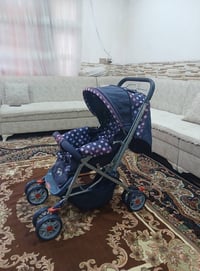 عربة أطفال • تازة • السليمانية