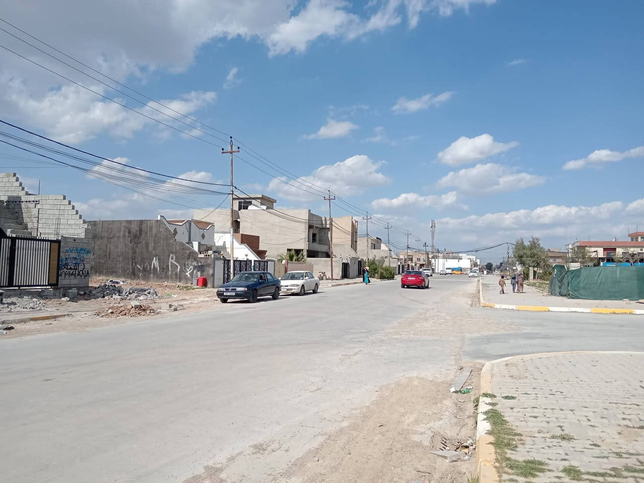 قطعة أرض شبه تجاري طابو للبيع
موقع مميز على شارع عريض 
المساحة / ١٤٠ متر
الواجهة / ٧ أمتار في ٢٠ متر
العنوان / كركوك شركة طارق قطاع ٧٧ مقابل المستوصف
السعر / ٦٦ مليون
للاتصال / ***********
