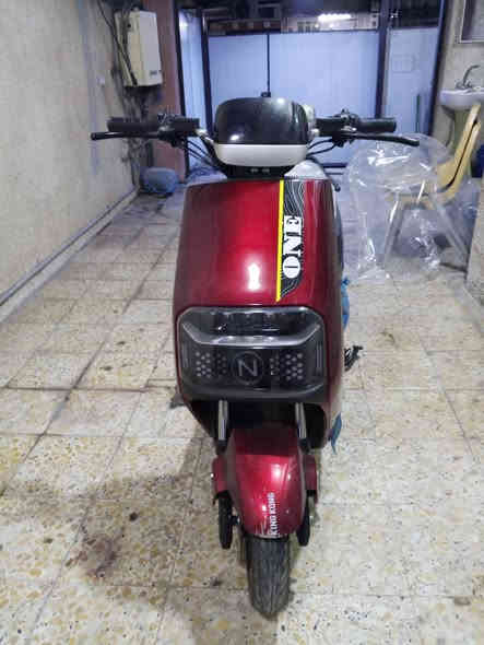 السلام عليكم دراجه شحن جديده كلشش قبل سبوع اخذته وطلعت بيه مرتين ل سوك 😂😂 السعر ٧٥٠ وبيها مجال
*********** بغداد الزعفرانيه
