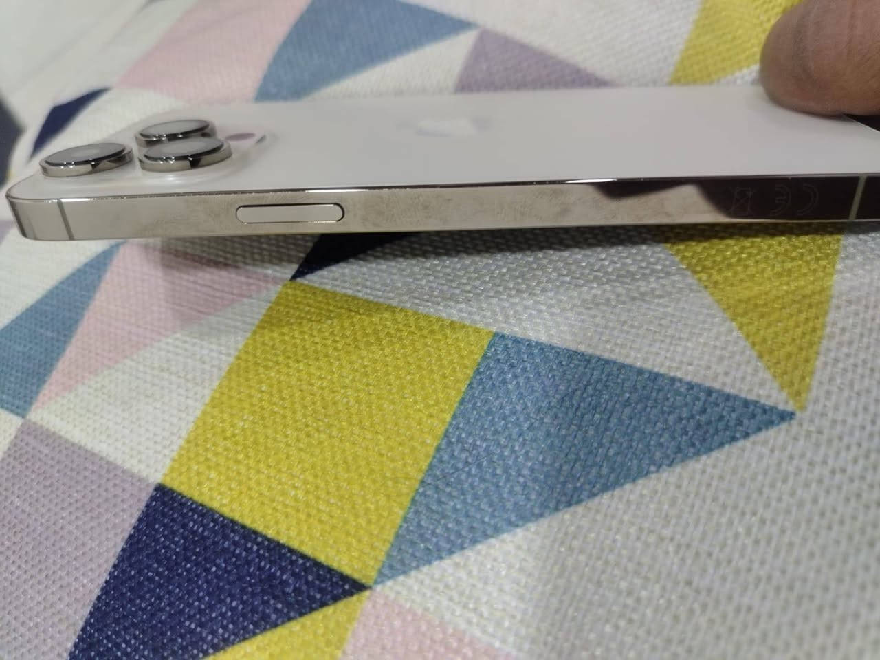 14 برو ماكس
الجهاز نظيف ما مفتوح أو مصلح  كما موضح بالصور

الجهاز كندي 
بطارية 82% 
السعر 850 وبي مجال 
مكانة نجف التواصل خاص


**إذا كنت صاحب هذا الإعلان وتريد حذفه لأي سبب، رجاءا أرسل رسالة إلى الدعم الفني**