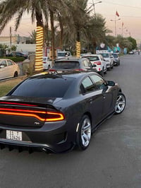 جارجر ٢٠١٧محرك هيمي سستم صوت وياله فافون سيارة فول عدا الفتحة جاهزة من...
