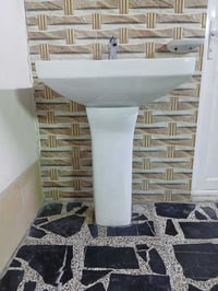 مغسلة بدون خلاط • استعمال شهر • بردة تركوازي