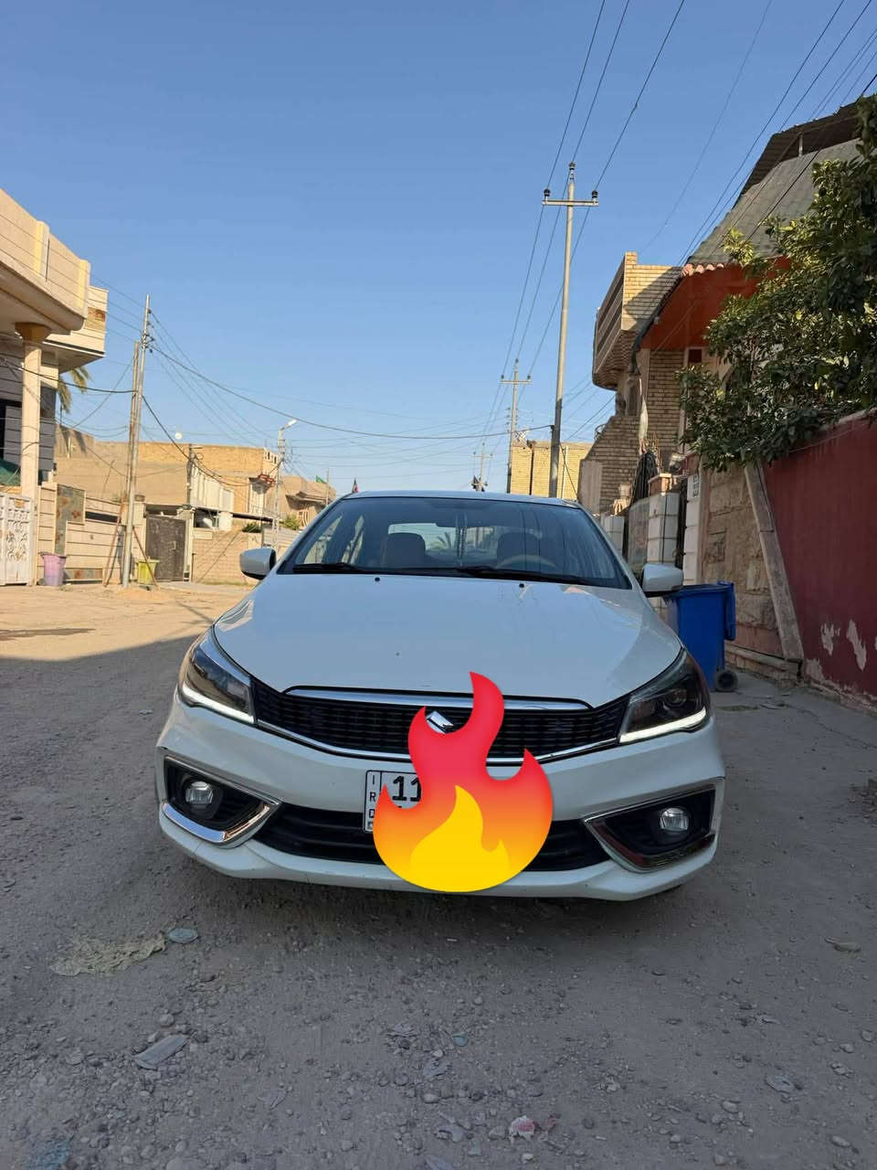 السلام عليكم للبيع سوزوكي سياز موديل 2024 رقم بغداد ماشيه 41 السياره مكفوله من كلشي بيهه بارد بالجاملغ فقط السياره على وضع الشركه مطلوبه للمصرف السعر 140 وبيهه مجال قليل غير متواجد على الفيس للتواصل ***********
