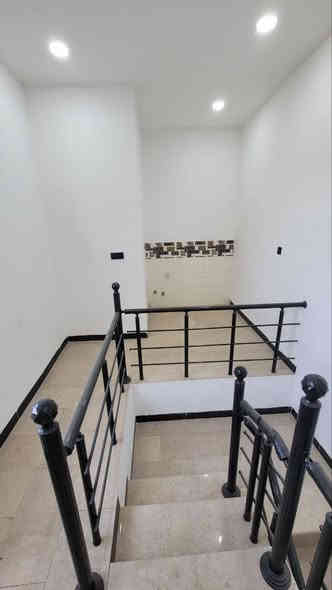 للأيجار في السيدية
🏢 شقة للإيجار في السيدية

📏 المساحة: 80 متر
🏠 الشقة نظام دوبلكس

تتكون من:
🛏️ غرفتين نوم
🍽️ مطبخ
🛋️ صالة
🚿 خدمات

🧱 الشقة معزولة عزل تام

📞 للاستفسار أكثر:
🔹 مراجعة مكتب أرض القمة للوساطة 
العقارية

📱 الاتصال عبر الرقم: ***********
💬 يتوفر واتساب
---
