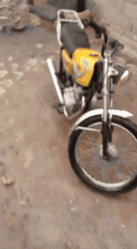 دراجه ناريه للبيع أربعة كير سعر 325 الاتصال على هذا رقم 07703529180