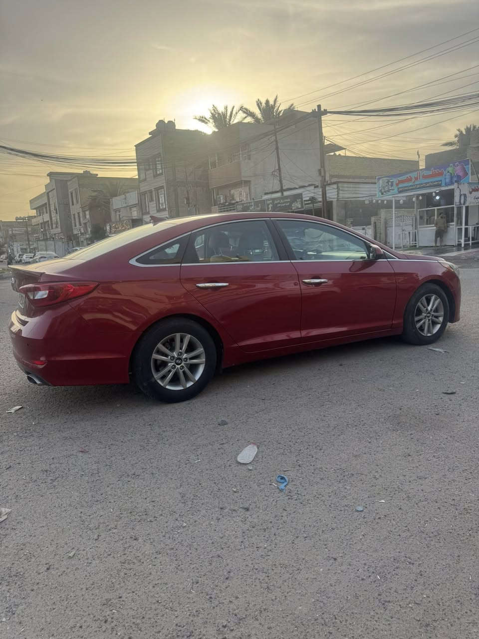 سوناته ٢٠١٧ وارد امريكي حادثها بامريكه بس دعاميه وخشم البنيد وبلعراق شبر بلجاملغ وصندوك ضربه سطحيه شواصي لغود حوض كله مكفول صدرها نضيف تبريدها خير من الله  محركها جي دي اي 
اي ستفسار الرقم ***********
