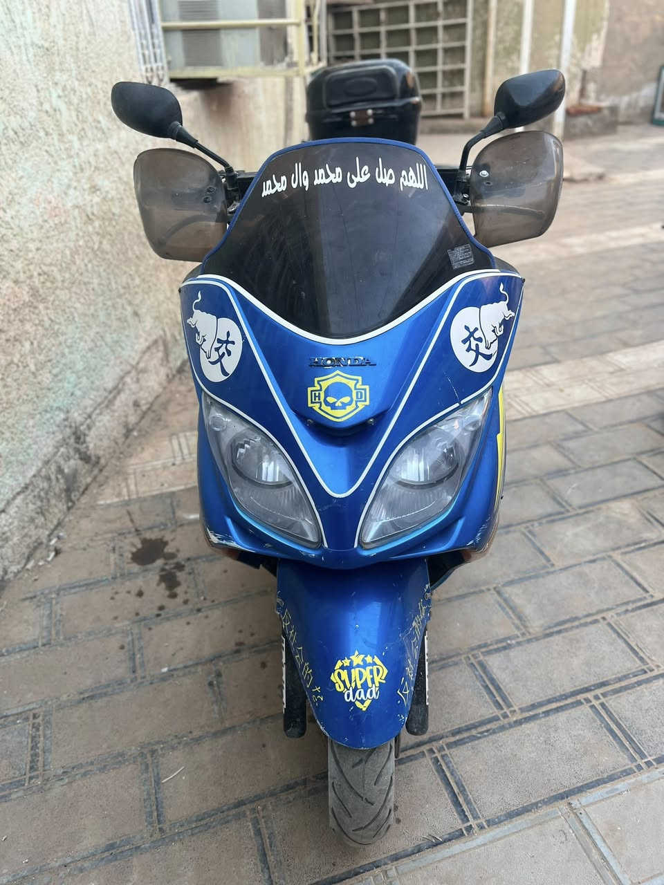 سلام عليكم فورزا صفر 8 
الدراجه مفتوحه ومجفته تچفيت بلادي 
نواقصه قليل مكاني الحمزه سعر الدراجه 800


**إذا كنت صاحب هذا الإعلان وتريد حذفه لأي سبب، رجاءا أرسل رسالة إلى الدعم الفني**
