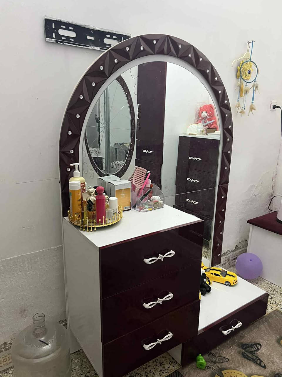 غرفه نوم تركي تسع قطع السعر 450
***********
