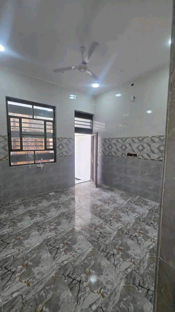 مستمرين/ بيت للبيع بالتقسيط في كربلاء ( سيف سعد  ) بيت عدد 2 

بالتقسيط طابو صرف مداور ثاني يوم بدائرة التسجيل العقاري 

بالتقسيط البيوت للبيع مساحه 120م / وثاني  100 متر طابقين 🔹يتكونن من✔️غرف نوم 3 ✔️استقبال✔️مطبخ✔️صحيات 2 ✔️صاله 

للاستفسار ومعلومات
 اكثر الاتصال على الرقم صاحب المنزل *********** واتساب فقط

كفيل عدد 2 _ موطن راتبهم على مصرف الرافدين
 
شهريا 500 الف فقط لا غير
مقدمه بسيطه 

البيوت طابو صرف _ نفس اليوم نتكاتب بدون استلام المقدمه لحين سحب بيان من التسجيل العقاري نداورلكم البيت من أسمي لأسمكم 

بيت كونكريت مسلح طابوق ايراني سيراميك مرمر ديكورات خريطة البناء اخر تحديث عافيات للشراي البيت تحفه تحفه ما سنة البناء 2026  توى كمل محد كاعد بي حتى ريحت الصبغ بي

رجاءا لحد يراسلني من المندوبين والمندوبات وبياعه شرايه و اصحاب مكاتب العقار لحد يراسلني رجاءا 

.🧡  هناك بيوت بس تكمل ننشرها  لكم بعدة مناطق في كربلاء بالتقسيط  ايضا

فقط واتساب الرقم اعلاه

ملاحظه 
هناك تخفيض للمعلمات و المدرساات وموظفات الصحه 

فقط واتساب 
صاحب البيت
عيدكم مبارك وكل عام وانتو بخير بمناسبة تنصيب الامام علي ع 😘
