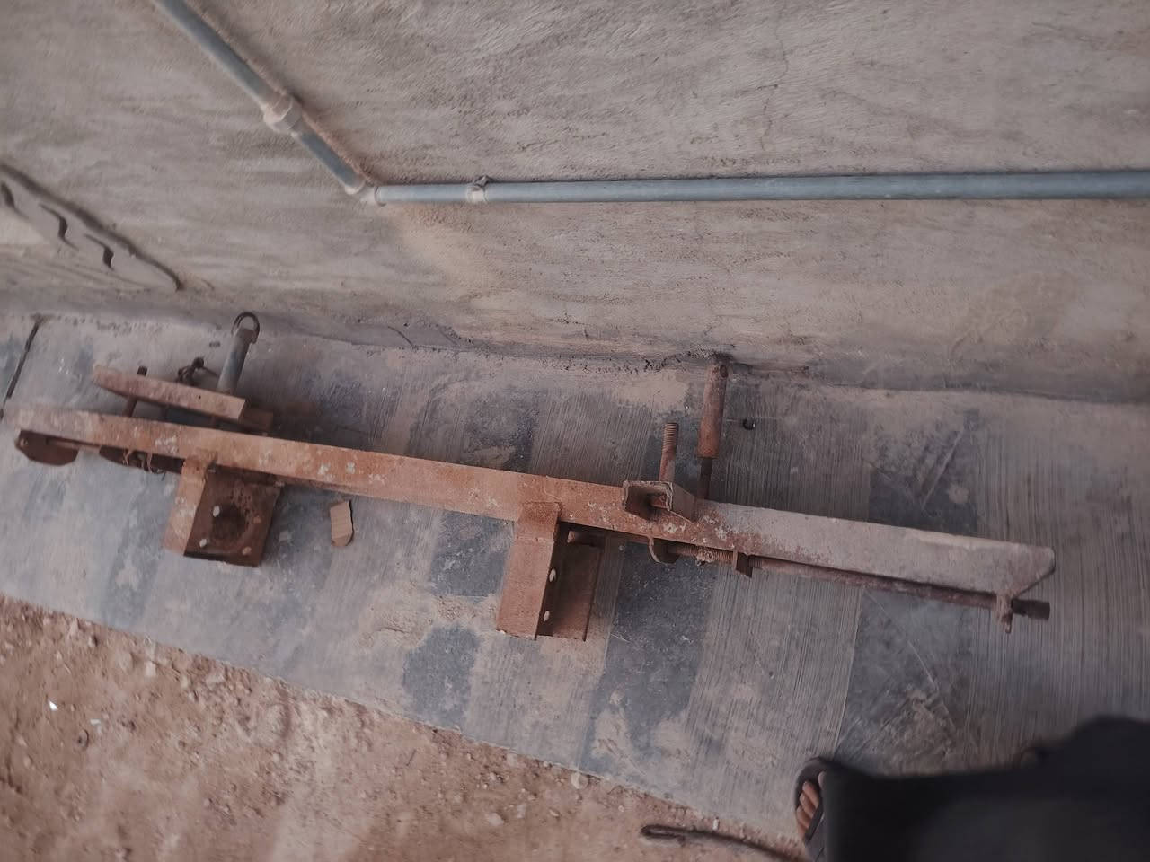 قاعدت سبيرات قجم لبيع  تفاصيل علا رقم ***********
