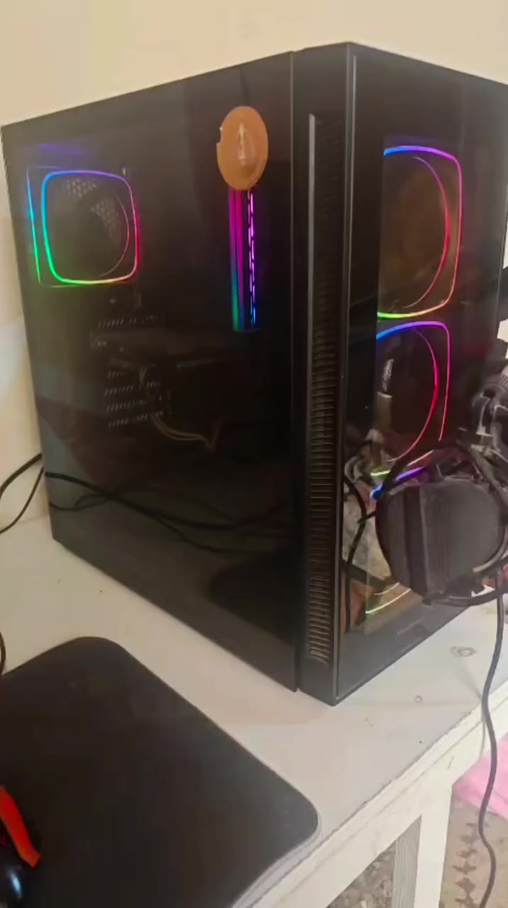 السلام عليكم تجميعه بيسي مراوس بحساب ببجي مرتب كون مكان ناصريه وجه بوجه / تواصل ***********
