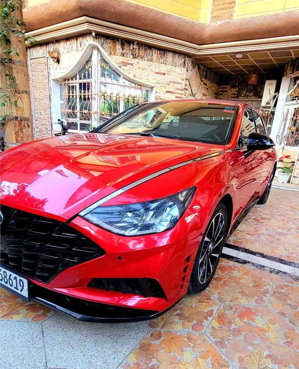 سوناتا  ٢٠٢٠  فول الفول بدون فتحه وصبغ قطعه وحده فقط رقم بغداد بيع او مراوس بتوسان   ***********
