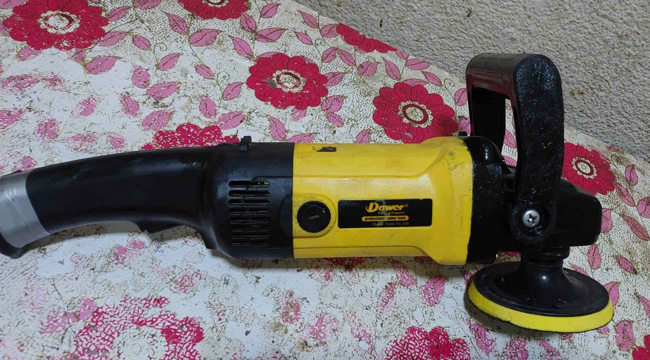 مجموعة غراض  المكان النجف تفاصيل على الخاص او الاتصال على الرقم ***********
