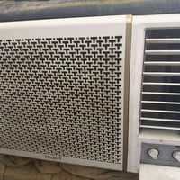 مكيف توست 2 طن غار 410  استخدام موسم  تبريدة ثلج   بعده بحالة الوكالة ...