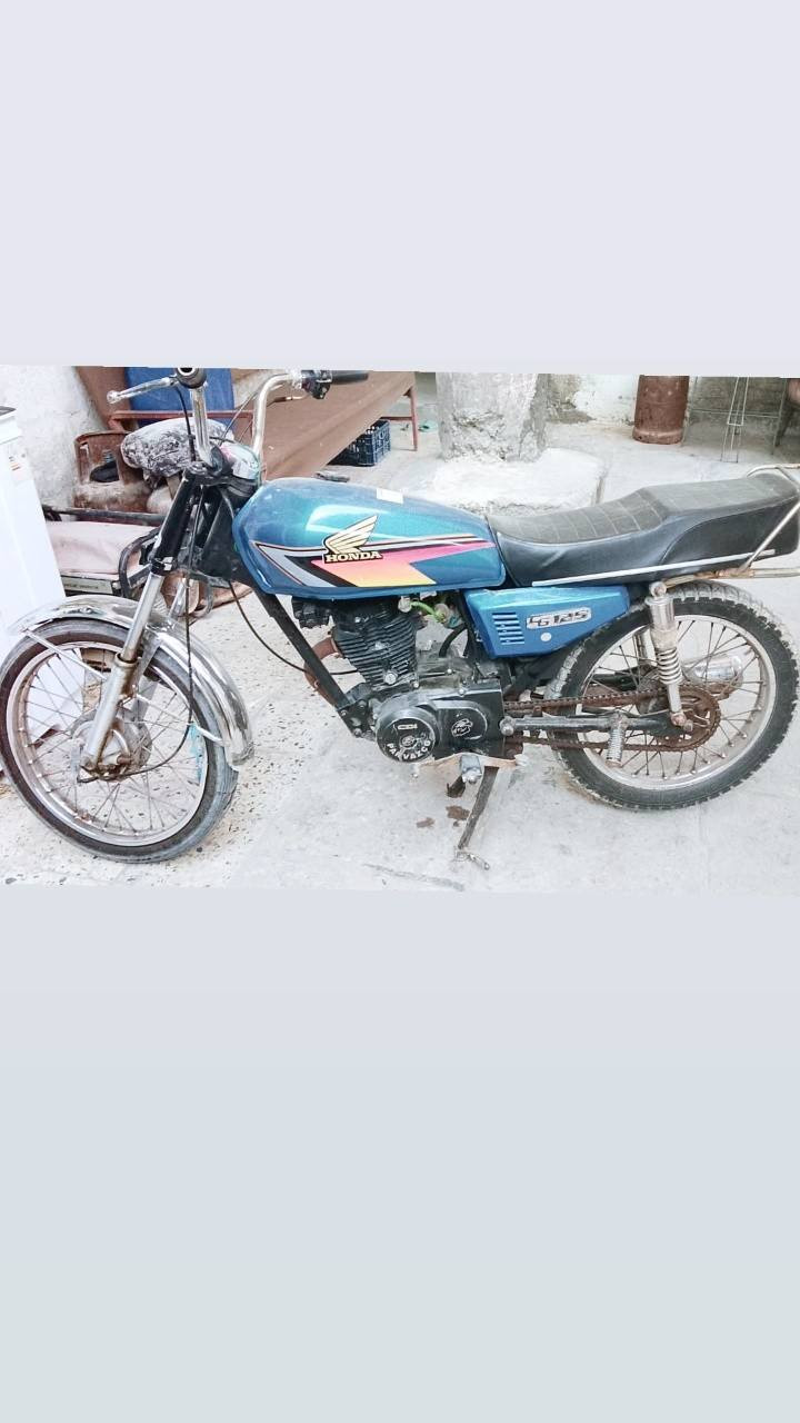 نامه 19 امتياز اوراق أصولي شرط
ال بليته ضايعه 
غراضها  كهربائي وجوملغات موجودات كامله بس ماشدنهن مسوينها حربيه 
مراوس بستوته حتلو اطي فرق عادي مكاني رميثه 
***********
