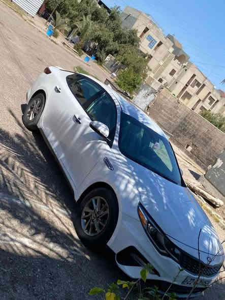 للبيع 
كيا اوبتيما fe ٢٠٢٠  مكينة ٢٤٠٠ gdi ماشيه ١٠٠ الف ميل 
ضربتها مثل ما موضح بالصور 
مكانها بغداد رقم تليفون الباقي التفاصيل اتصل
 ***********
