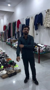 تخفيض أسعار • ملابس • شارع عميشة