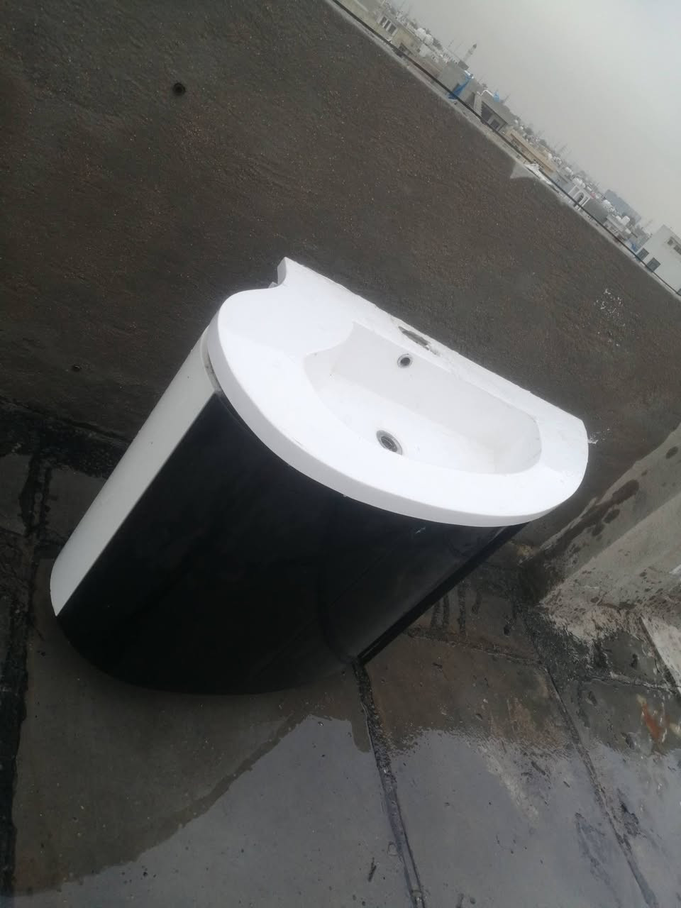 عند هبوب الرياح والعواصف: "اللهم إني أسألك خيرها وخير ما فيها، وخير ما أرسلت به، وأعوذ بك من شرها وشر ما فيها، وشر ما أرسلت به".
متاح بغداد الغزالية خلف جامع ام القرى *********** للاستفسار بي وتس
