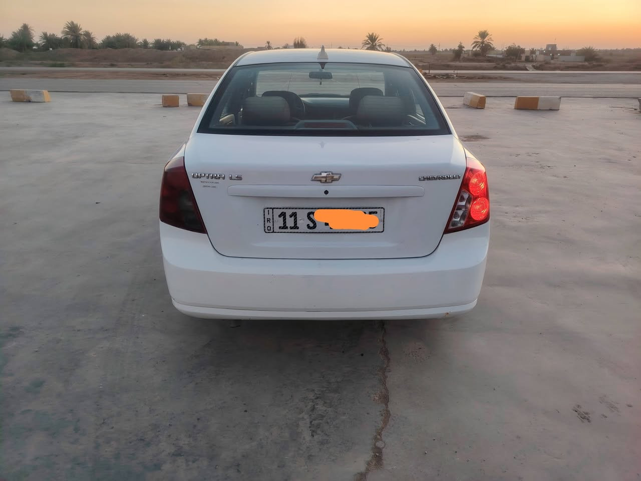 السلام عليكم اوبتره خليجي للبيع موديل 2012 الشركه العامه السياره بيهه قطعه صبغ رقم بغداد دولي سنويه وهزه جديده لل٣١ كير مكينه حداديه تخم تاير كهربائيات كلها شغاله السياره احله من الصور تدفئه تبريد شرط التحويل السياره خير من الله مانقصهه ولابرغي رجاءا أقره المنشور يله تخابر خاص ما اجاوب السعر 72 الشراي يتصل رقم الهاتف ***********
