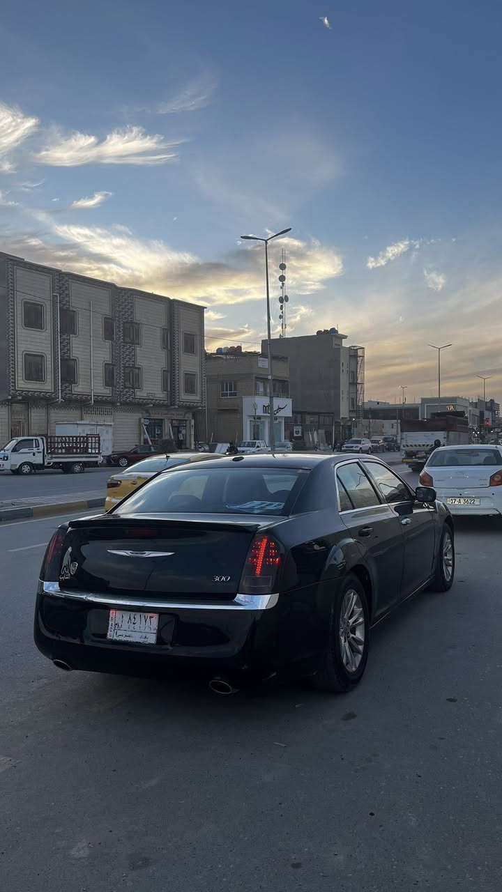 اوباما ٢٠١٢ رقم بغداد كير طيارة كشنات جلد ويل مكسيكي السيارة جاهزة السعر ١٤٠ وبيها مجال المكان السماوة للاستفسار ***********
