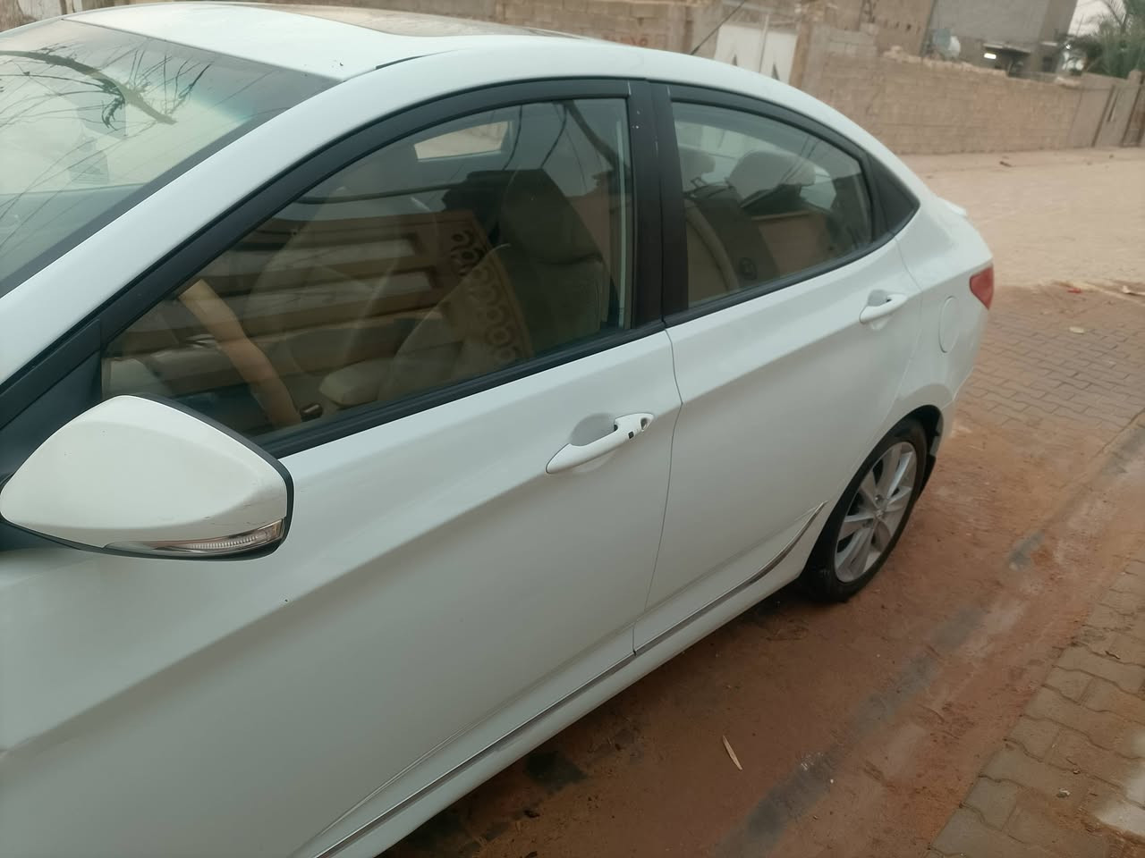 السلام عليكم ورحمه الله اكسنت للبيع 2013خليجي مكفوله كفاله عامه فول مواصفات السعر 110اتصال ***********
