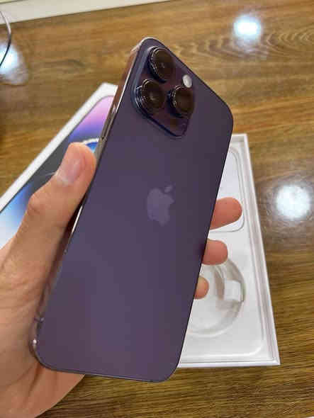 السلام عليكم للبيع ايفون 14broMaxذاكره ٢٥٦بطاريه ٨٥التلفون موضح بل صوره وانضف بعد ع وضع البلاد شخط واحد ما بي رحمه لوالديك مو شراي اعبر المنشور السعر مليون و50خاص موجود ***********
