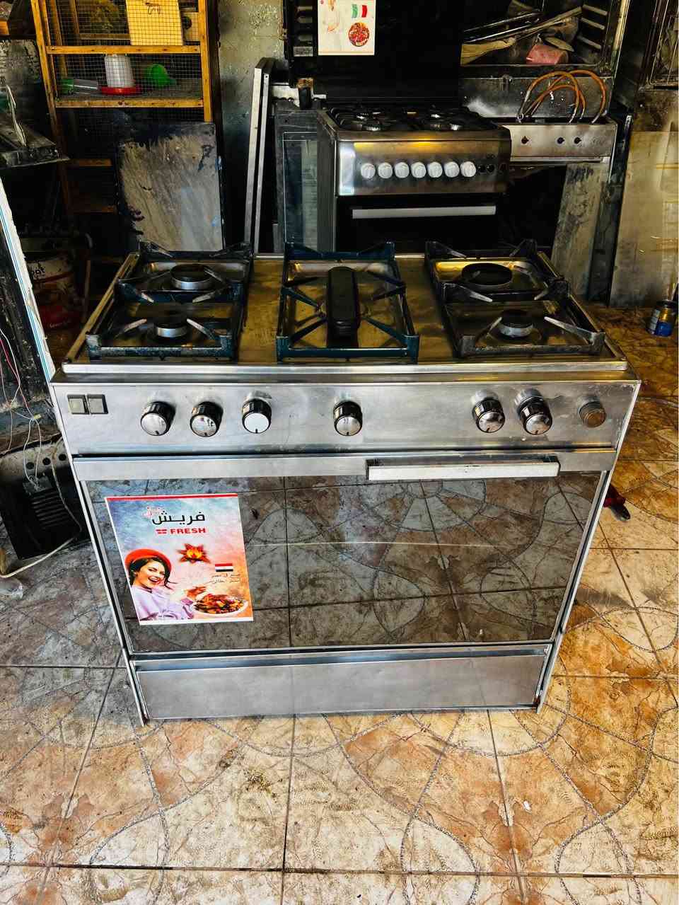 طباخ عشتار القديم كله شغال 5عيون وفرن فوك وجوه
بيع اومراوس 
***********واتساب فقط النجف, العراق
