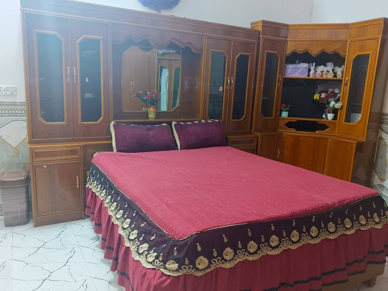 سـلام عليكـم
غـرفه خـشب حـطاطـه جـديده
نـوعيه راقـيه الـبيع ستفسار عله هاذ رقم
***********
