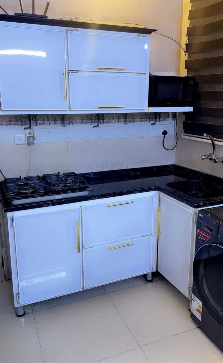 غراض البيع


**إذا كنت صاحب هذا الإعلان وتريد حذفه لأي سبب، رجاءا أرسل رسالة إلى الدعم الفني**