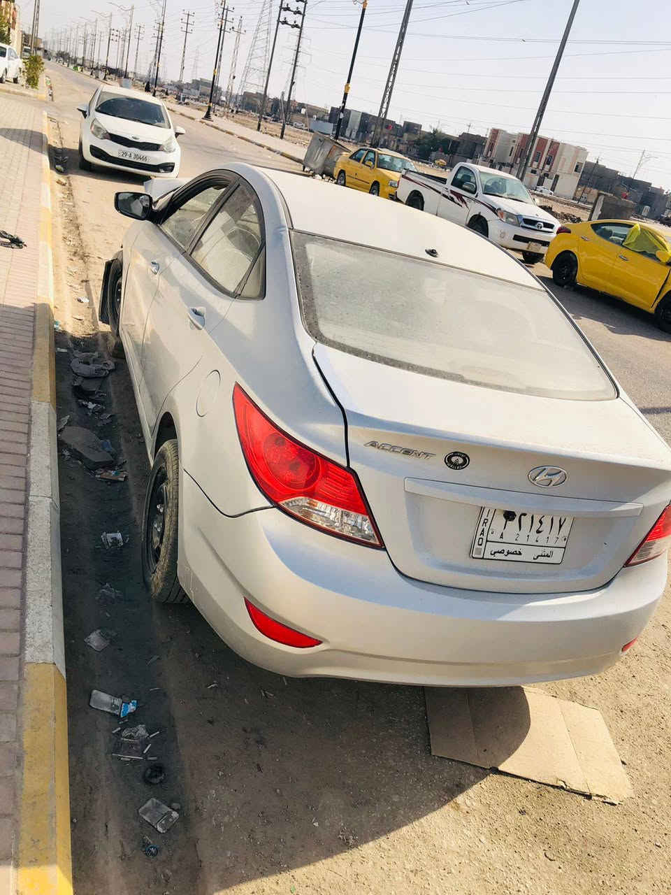 سلام عليكم اخوان للبيع اكسنت مديل 2015 خليجي رقم مثنى تحويل مباشر محرك 1400 اسياره بيه حادث مثل ماموضح بل صور وبيع ع حادثه سعره جدآ مناسب للشراي للتصال *********** مكان السياره البصره صناعيه حمدان البصرة, العراق
