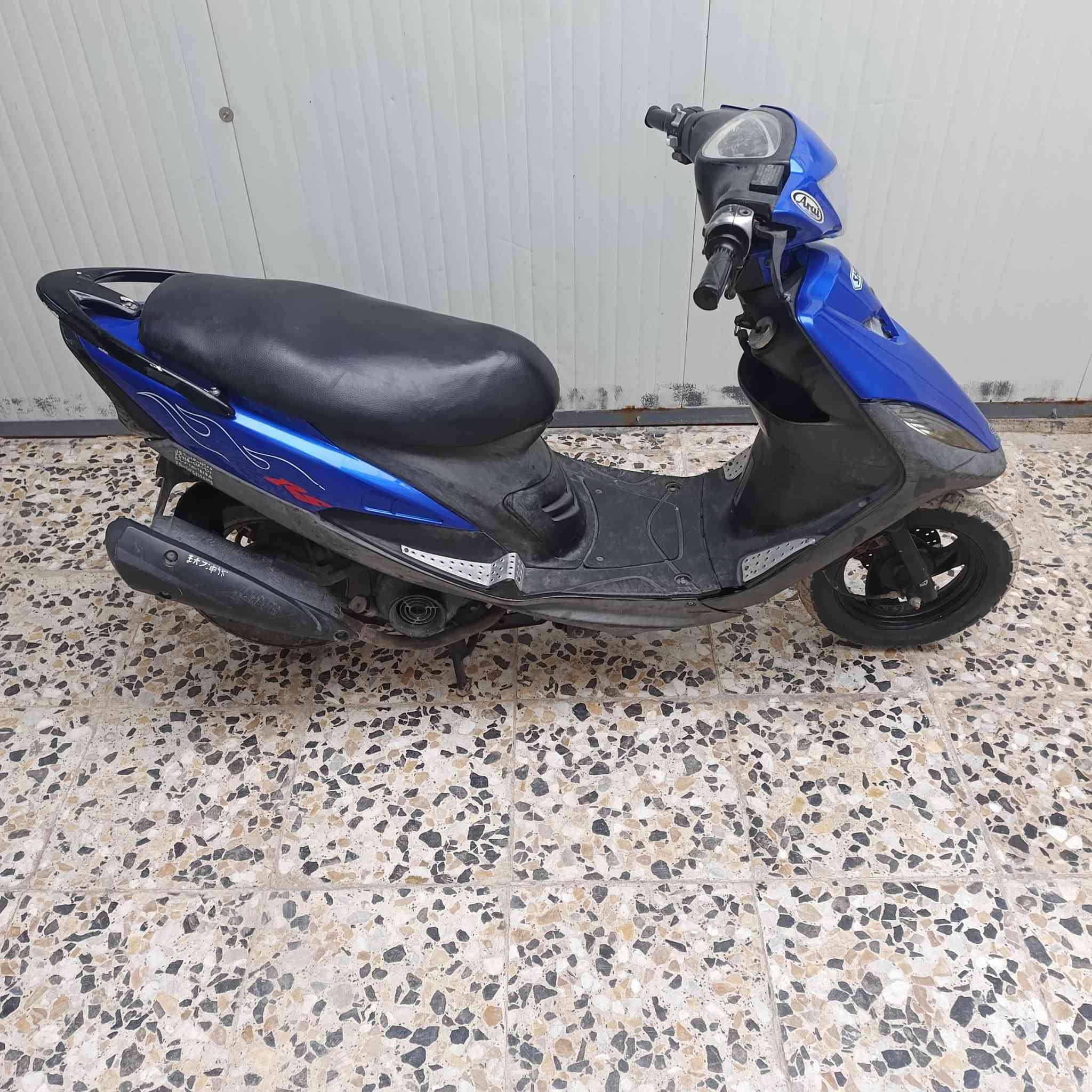 ماكس عدل120 دراجه مابيه أي نقص كامله من كلشي شغال سلف هندر هورن اشاير لايت أمامي مكينه بلاديه 49 شلع ومعدل أوراقه كامله السعر 575وبيه مجال مكاني الحسينية مال راشدي الرقم ***********
