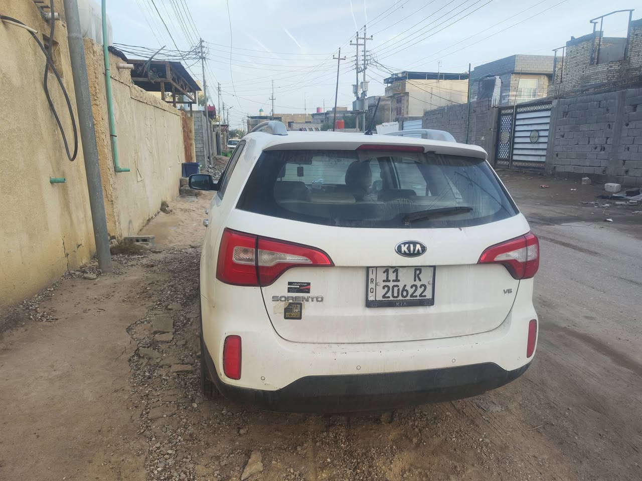 سورنتو 14خليجي رقم بغداد بسمي مكان السياره بصره ***********
