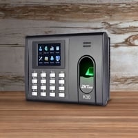 K30 • ٣٠٠٠ بصمة/كارت • سعة ١٠٠٠٠٠ حركة