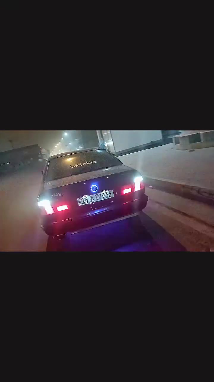 سلام عليكم.                             السعر 75 بيها مجال بسيط        
525i وارد ياباني 
مسكر عدل ✈️
موديل 92
سلايت شغال ٣ وضعيات 
كير مكينه كفاله
صدر أمامي خلفي جديد
كهربائياتها كلها شغاله شرط 
تبريد شغال 
ويل ام تخم تاير جديد
غرفه جديده 
رقم انبار بسمي تحويل ثاني يوم 
سياره جاهزه من كلشي الف ماتصرف عليها
بل حقيقه احلا من صور 
سياره عمرتها من صفر كلشي بيها جديد 
كل صورها بل تعمير عندي 
سياره مال جناي 
مكفوله من ضربه بخ جماليه فقط 
مكان سياره الفلوجه 
رقم ***********
