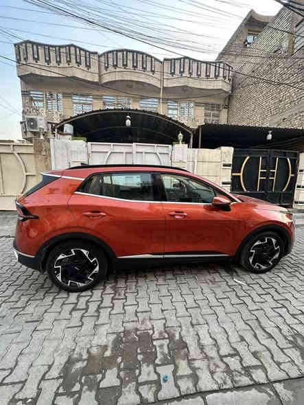 السلام عليكم
   سبورتاج للبيع 
(لون مميز مشمشي)
كيا سبورتج موديل 2023 السيارة مكفولة بيه ملاحضات بسيطة 

رقم اربيل رقم جديد

ماشيه 24 الف 🚨✅

خليجي موديل 2023✅((ضمان الدولية )
داخلة ضمان الوكالة 

بانوراما ✅

سعة المحرك 2.0L✅

مرتبط بناقل حركة أوتو 6 نمر✅

كشن السائق كهرباء مع تدفئة الكشنات والمقود ✅

حساسات خلفية أمامية ✅

لايت زينون + LED✅

كشافات ✅

بك لايت LED✅

حجم الاطار 235/50R19✅

ويل كب ✅

4 دسك✅

ماسحة خلفية✅

اريل نفكيتر ✅

مفتاح التشغيل بصمة نزول وصعود الجام بالريمونت✅ (بصمتين موجودة)

دشبول شاشة ✅

شاشة Apple Car play✅

كاميرا دوارة ✅

مثبت السرعة Cruise✅

المودات والأوامر الصوتية✅

أوضاع القيادة  Drive Mode✅

فحص أنظمة السيارة ✅

حساسات ضغط اطارات ✅

شفتات مقود✅

قطعتين تبريد✅

هاند بريك كهرباء ✅

ا ABS ✅

ا Auto Hold   أوتو هولد✅

ا ISOFIX   مثبت مقعد الطفل✅

نظام مانع الانزلاق✅

نظام نزول المنحدرات ✅

اشارة في المرايا الجانبية✅

مخرج منفذ الطاقة✅

ا  Bluetooth ✅

شاحن هاتف Wireless ✅

كشنات مغلفه

صندوك كهربائي

موقع: بغداد /الاعظميه
السعر خاص
الرقم ***********
