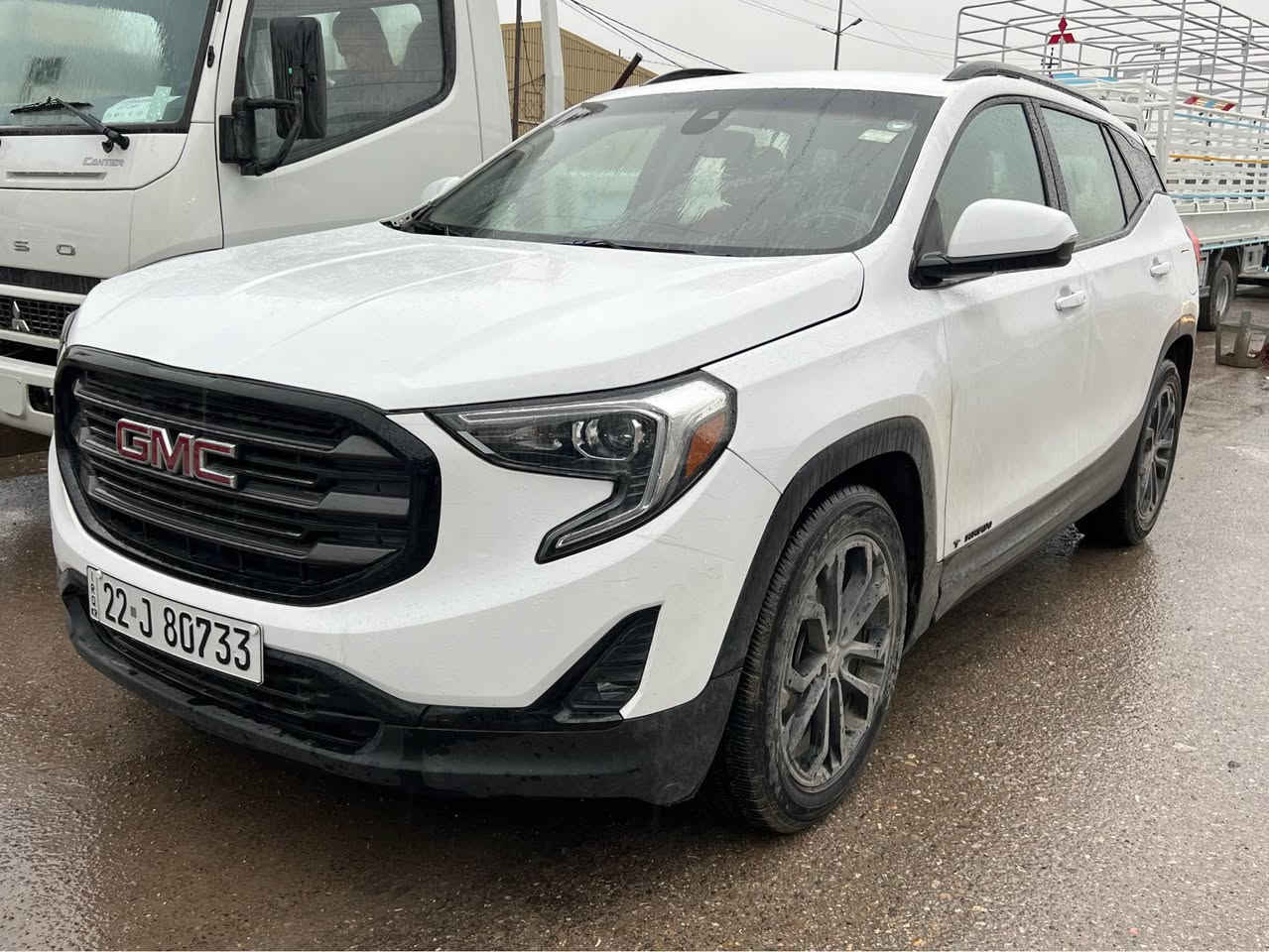 سلام عليكم 
بيع على شكل تقسيط
مقدمة 88 ورقة
السعر الكلي خاص
الباقي على شكل اقساط شهري 400$بالشهر
 2021 GMC TERRAIN, SLE
جيمسي تيراين 2022 مرقم كامل  فول مواصفات ما عدا الفتحة
الضرر / بها سقف سبغ مع 5 قطعة بدون دواخل بدون ايرباك  
رادار / تحكمات / تحديد سرعة / رادار خلفي / شغال عن بعد / بصمة / نظام ايكو / شاشة ايباد / كاميرة خلفي / و مواصفات اخرى  
مكان السيارة أربيل 
***********
*********** أربيل, العراق
