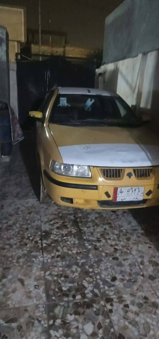 السلام عليكم سمند موديل 10 
السياره كير ومكين فرنسي جدد خير من الله وحداديه نضيفه 
سنويه مساقطه 
بيه صبغ قليل رقمه ألماني راعيه موجود 
السعر ٢٤ بيه مجال باقي التفاصيل على رقم التالي 
‏‪***********‬‏واتساب
