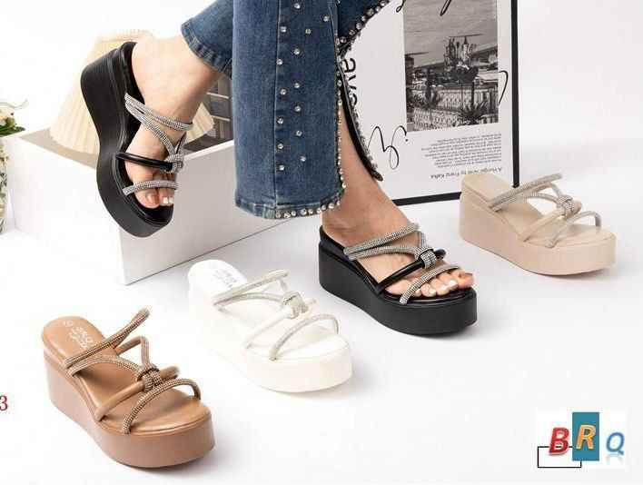 احذية نسائية ارخص الاسعار ❤️ 

متوفر توصيل جميع محافظات 

متوفر قياسات ❤️❤️❤️❤️❤️ بغداد, العراق


**إذا كنت صاحب هذا الإعلان وتريد حذفه لأي سبب، رجاءا أرسل رسالة إلى الدعم الفني**