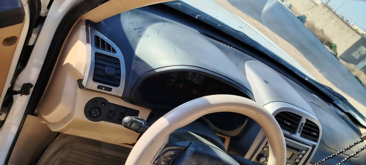 السلام عليكم
تيكو موديل 2013
السياره تبريد ثلج
كير محرك كفاله
تحويل مباشر
رقم بغداد انكليزي
سنويه لل 2030
السياره كفاله عامه فقط جاملغ امامي بي بارد بدون صبغ
السياره نظيفه السعر 60
العنوان بابل مشروع المسيب
رقم الهاتف ***********
سياره صافيه بدون جراد بدون شخوط صافيه
السياره جدا نظيفه
