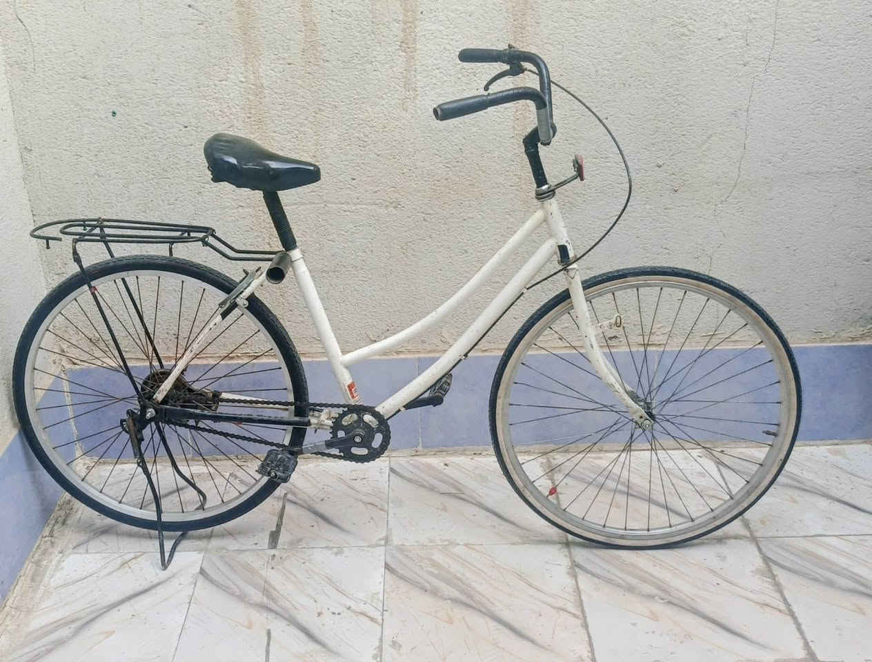 بايسكلات الواحد 50 الف شارع ابو لبنان
*********** ناصرية, ذي قار
