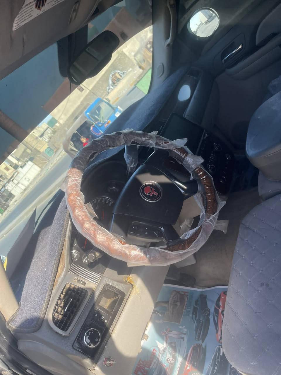 تاهو موديل ٩تغير لون  السعر ٥٢
مكان بغداد ***********
