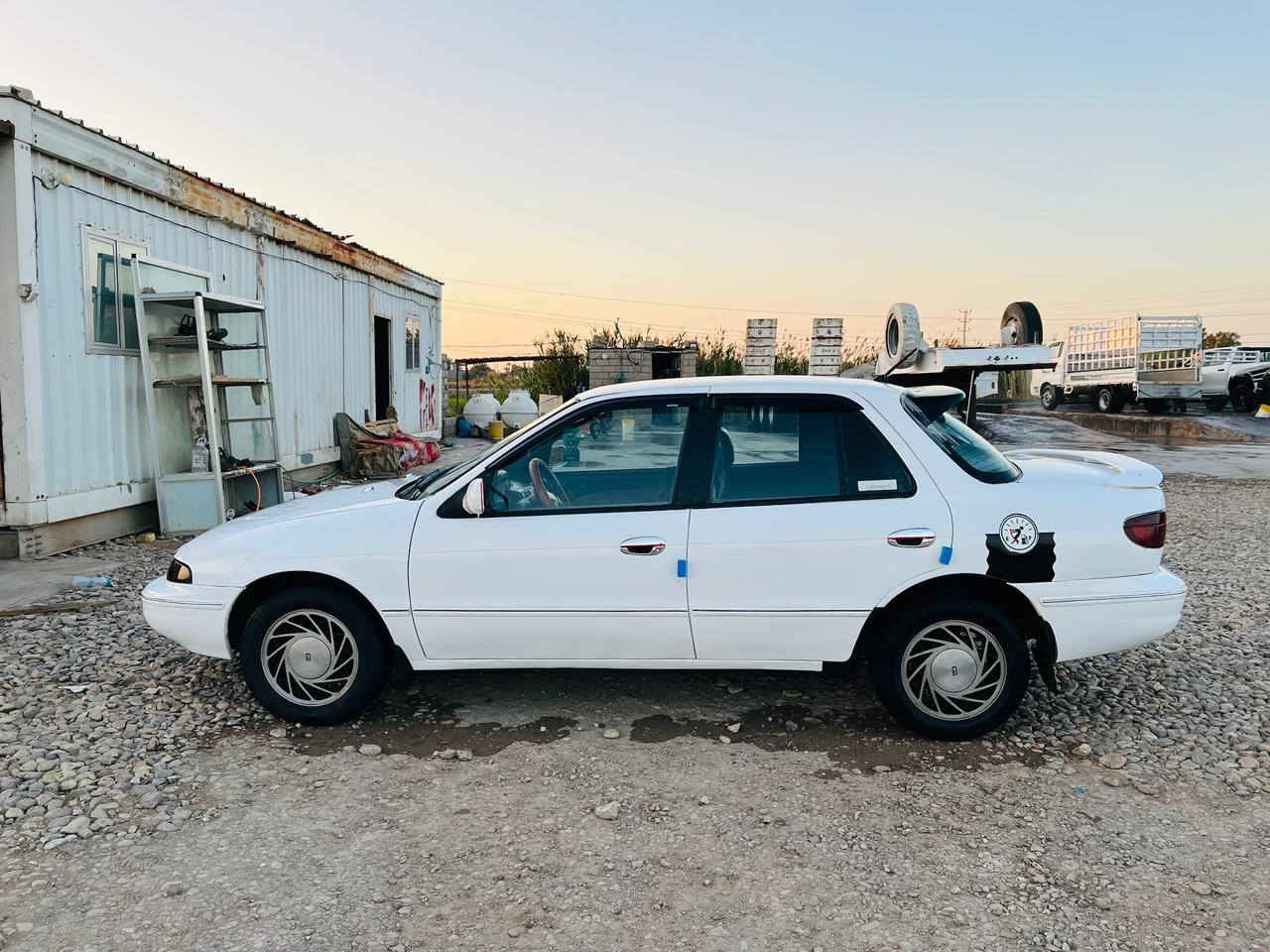 كيا سيفية للبيع
موديل 1994
كير اوتماتيك 
شرط النضافة
سيارة متعوب عليه وبالعافية على ياخذه 
رقم بغداد مشروع وطني 
كهربائيات كله شغاله 
كفالة من ضربة وكص 
تخم تاير جديد 
صدر أمامي وخلفي جديد 
صبغ حزام فقط 
السعر 37 بيه مجال بسيط 
***********
مكاني بابل شوملي
