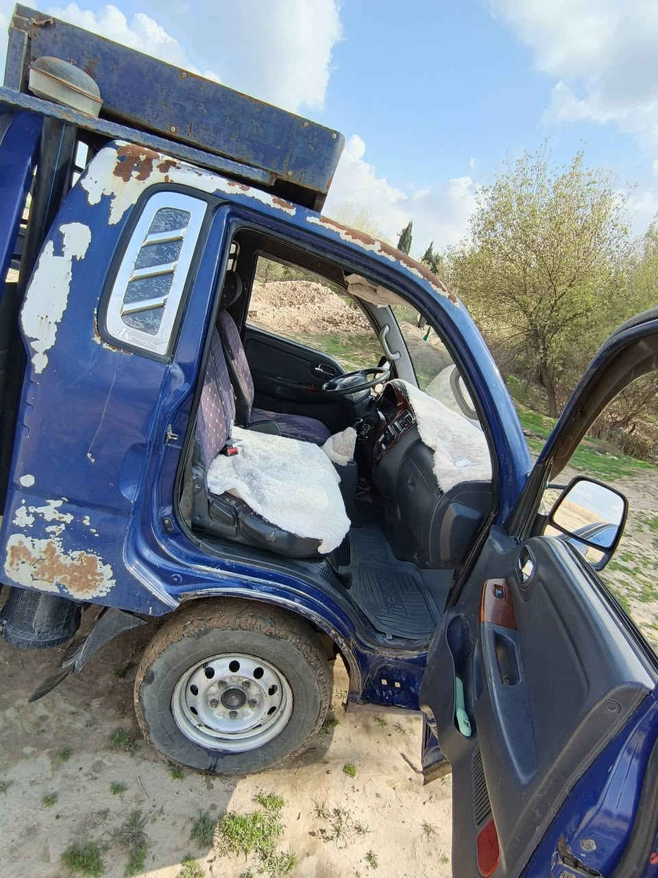 محرك محور ام عيون رقم كركوك مشروع وطني شرط التحويل سياره كامله قفل ٧٥ مكان كركوك فقط صبغ جارد للتصال ***********/***********
