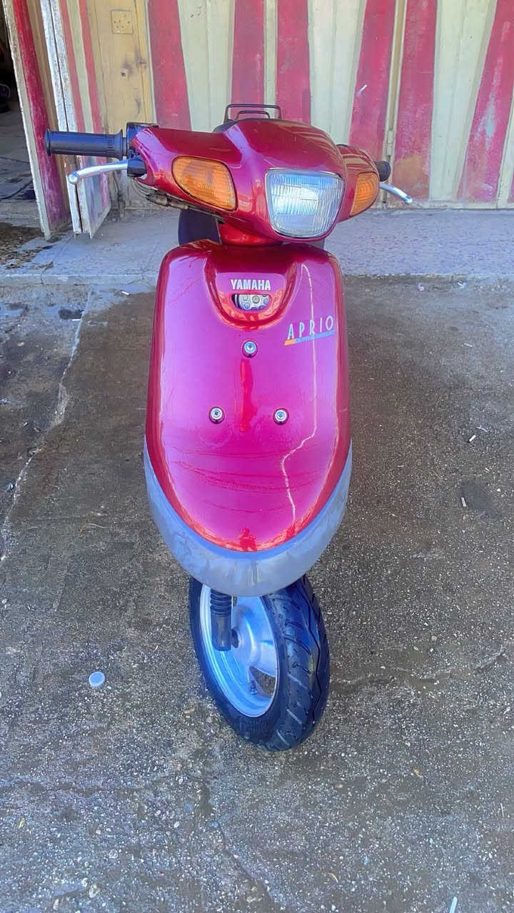 السلام عليكم ورحمة الله 
دراجه بطه مديل 2000 
مال حاويه برغي مامفتوح جديده 
ماشيه ٢١٠٠ متر شرط مكاني كربلاء 
هاتف *********** 
السعر ٨٠٠ وبيها مجال قليل
