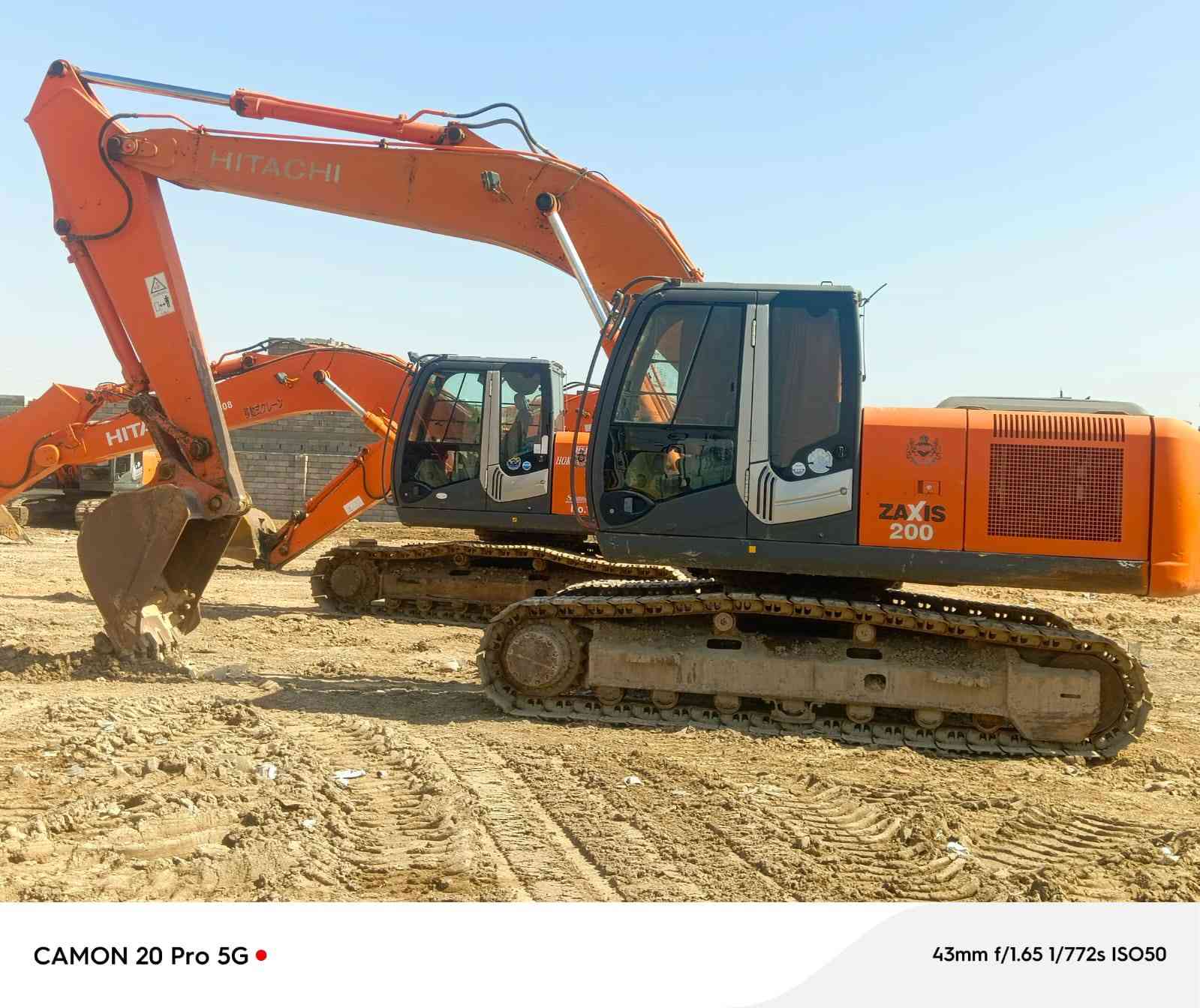 السلام عليكم حفاره z3 للبيع الاستفسار ***********
