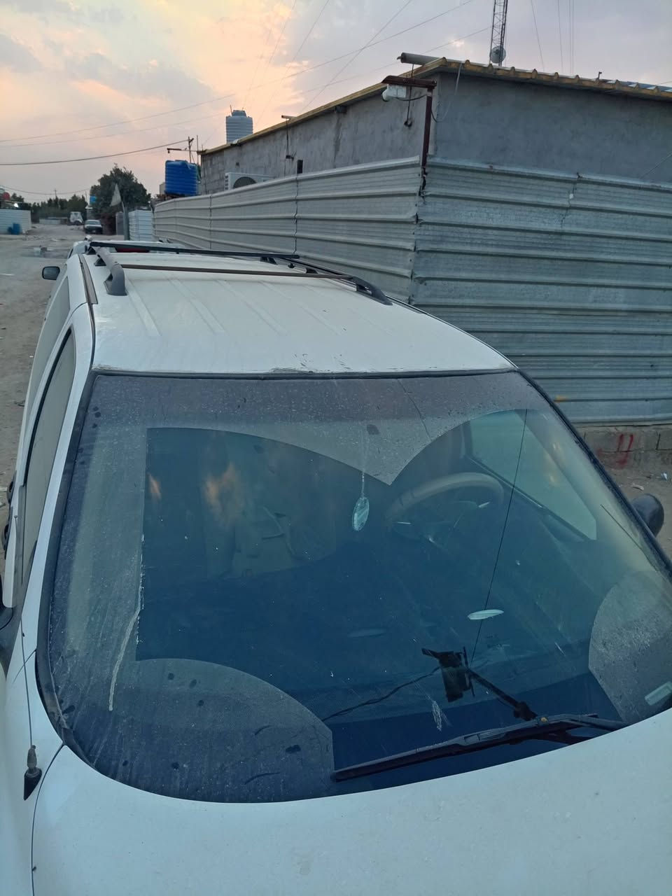 شفر ليت بلاندر 2007 رقم بغداد مشروع وطني
البدي مكفول من الضربه تبريد شغال كهربائياته كله تشتغل السعر 75 وبيه مجال مكاني البصرة
***********
