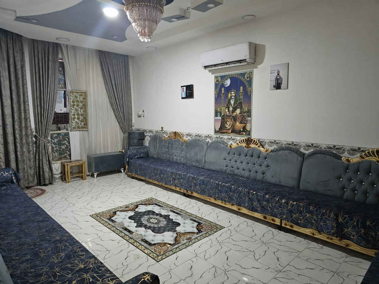دار للبيع  المساحة 250متر طابو زراعي سند 25 
العنوان / حله الجزائر قرب محكمة جديده منطقة ابوعجاج اول فرع بل منطقه يبعد عن شارع 100متر ماء وكهرباء ومولده ذهبي طابق واحد غرفتين وهول ومدخل ومطبخ وصاله وصحيات داخليه وخارجيه


**إذا كنت صاحب هذا الإعلان وتريد حذفه لأي سبب، رجاءا أرسل رسالة إلى الدعم الفني**