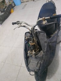 دراجه للبيع ساسوكي شغاله . بس صوت بربرينات دراجه كلشي ما بيعهه سعر..10...